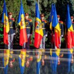 Министр иностранных дел опубликовал фото с церемонии ко Дню молдавского флага