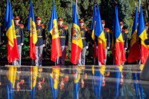 Министр иностранных дел опубликовал фото с церемонии ко Дню молдавского флага