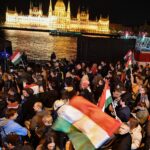 Праздник на улицах Будапешта: сторонники партии «Тиса» отмечают её историческую победу на выборах