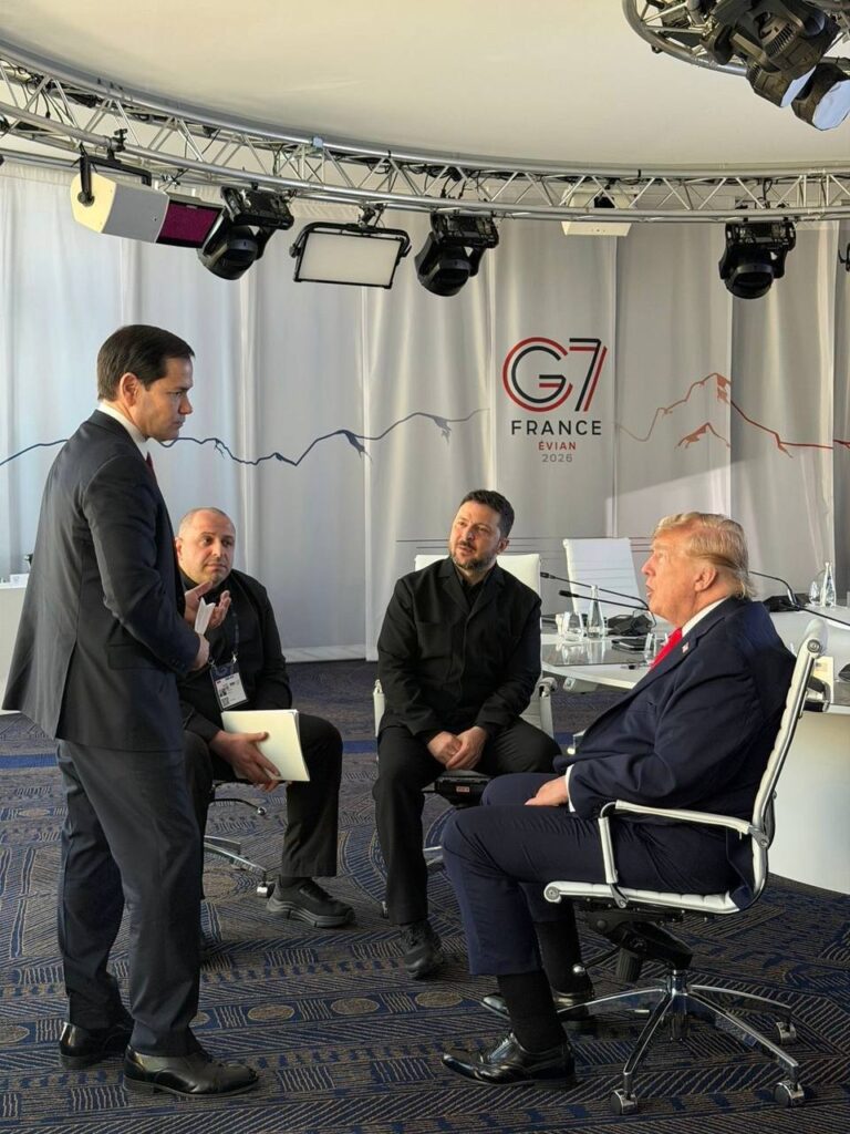 Дональд Трамп рассказал о переговорах с Владимиром Зеленским на саммите G7