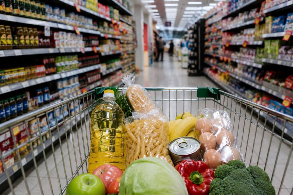 Минфин намерен повысить НДС на продукты питания: какие ставки применяют страны ЕС
