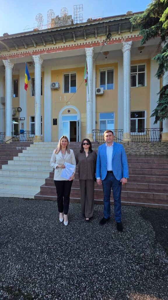 Новый мэр города Тараклия Екатерина Якобчак вступила в должность