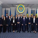 Экс-премьер-министр опубликовал первое развернутое заявление с момента отставки