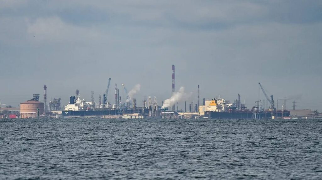 Обострение вокруг Ормузского пролива спровоцировало рост цен на нефть