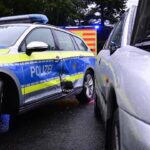 В Германии 91-летняя женщина устроила погоню с полицией и разбила две машины