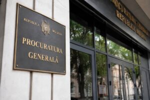 35-летнего жителя Хынчешт приговорили к трем годам лишения свободы по делу о торговле влиянием. Об этом сообщила Генеральная прокуратура