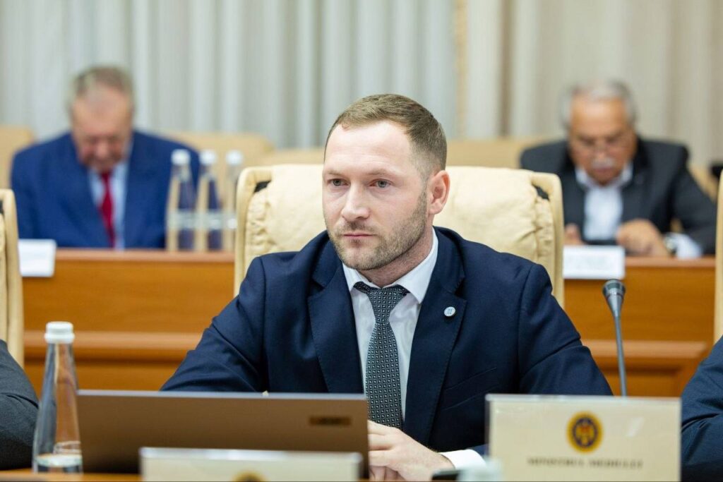В правительстве отреагировали на протест зоозащитников в Кишиневе